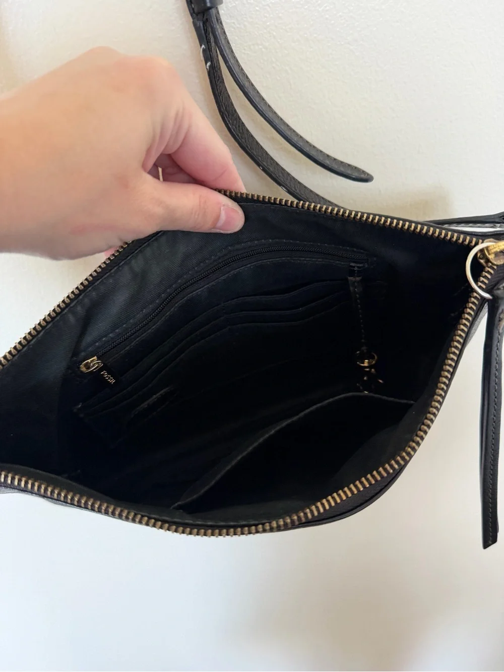 FOSSIL Black Pebbled Leather Crossbody